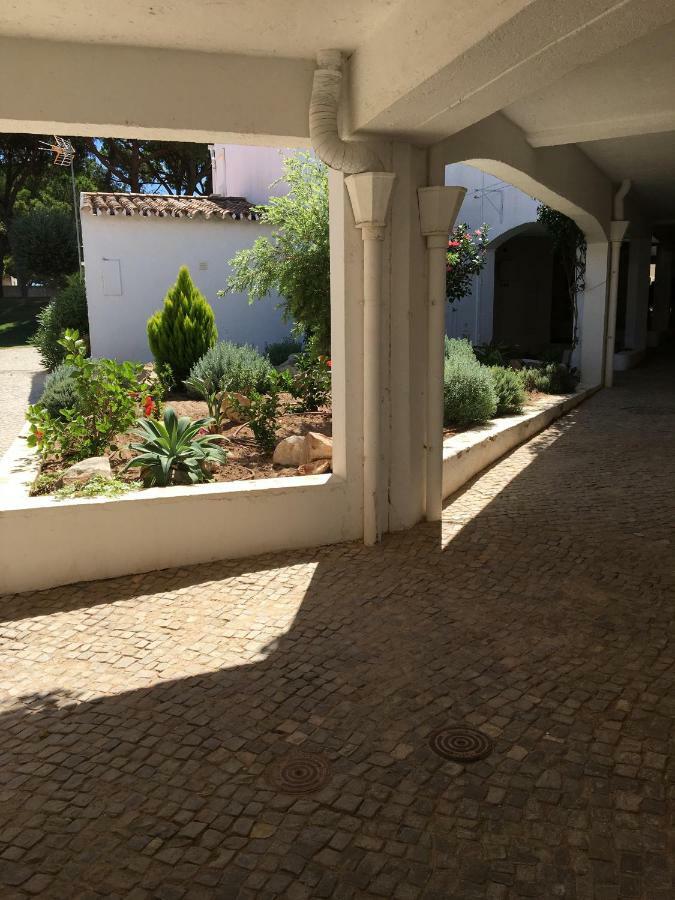 Estudio Tranquilo Praia Da Falesia Albufeira Exterior photo